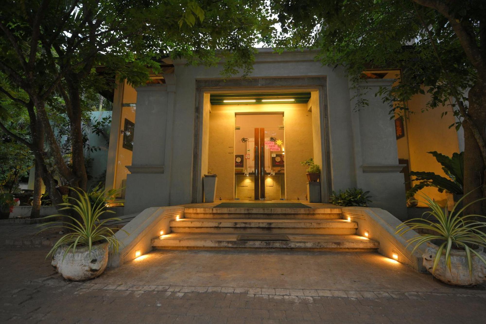 Ceylan Lodge Anuradhapura Exterior foto