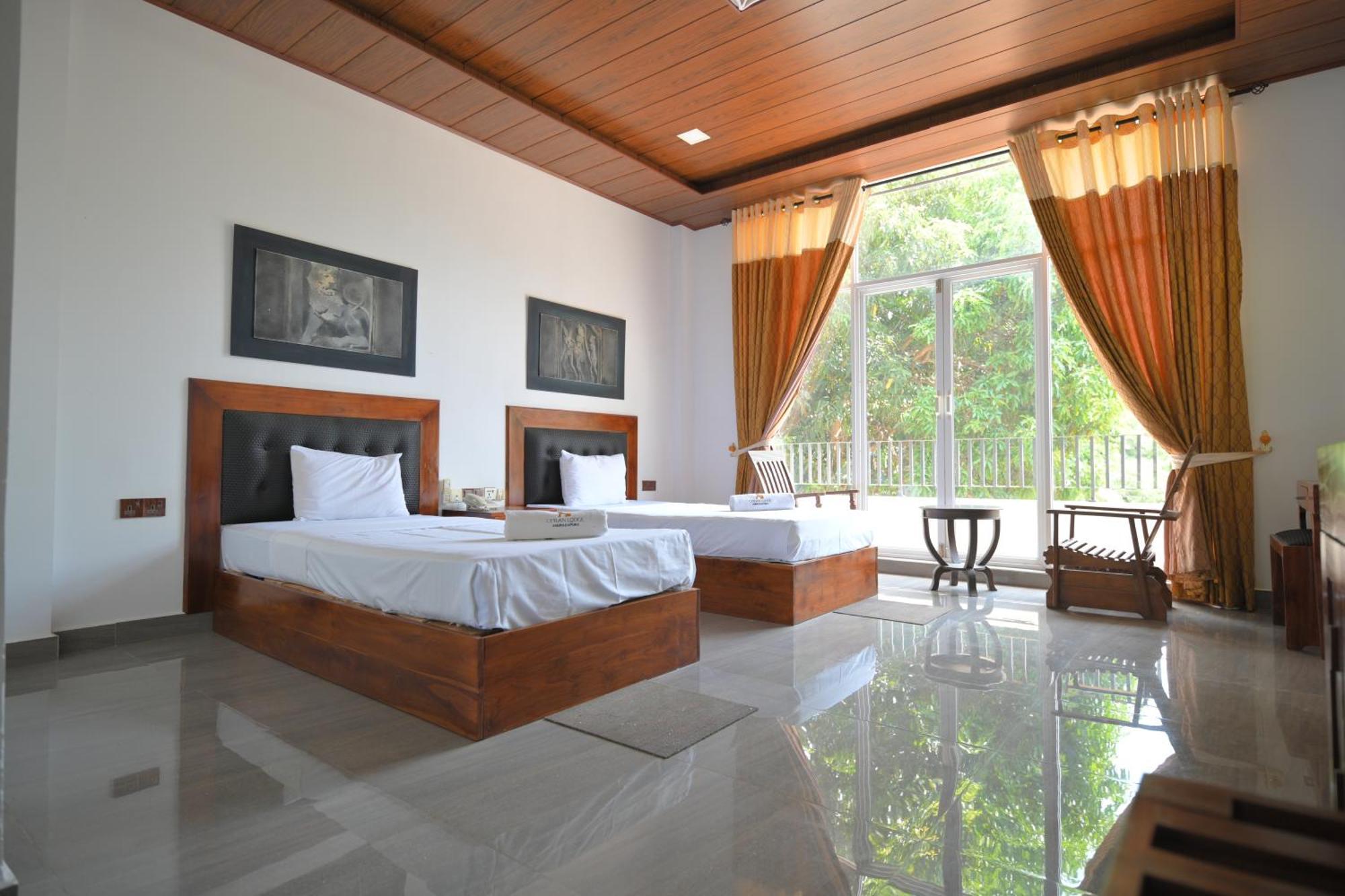 Ceylan Lodge Anuradhapura Exterior foto